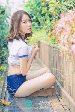 女高中生每天被调教的辣文